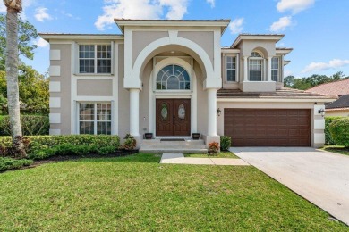20K BUYERS CLOSING CREDIT WITH FULL PRICE CONTRACT BY  MAY 6TH on Binks Forest Golf Club in Florida - for sale on GolfHomes.com, golf home, golf lot