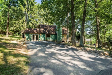 Spectacular blend of Style and Mountain comfort await you at on Woodstone Meadows Golf Course At Massanutten in Virginia - for sale on GolfHomes.com, golf home, golf lot