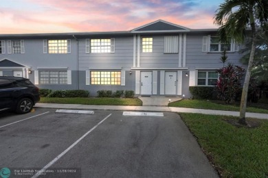 BRAND NEW EVERYTHING! Beautiful completely remodeled 3 bedroom on Davie Golf Club in Florida - for sale on GolfHomes.com, golf home, golf lot