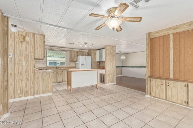 This spacious home features a SPLIT floorplan w/ 3 BEDROOMS & 2 on Sun Lakes Country Club in Arizona - for sale on GolfHomes.com, golf home, golf lot