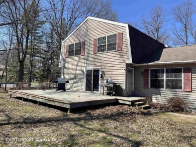 Welcome to 7229 S Lake Bluff! This newly revamped home is on Terrace Bluff Golf Course in Michigan - for sale on GolfHomes.com, golf home, golf lot