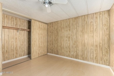 This spacious home features a SPLIT floorplan w/ 3 BEDROOMS & 2 on Sun Lakes Country Club in Arizona - for sale on GolfHomes.com, golf home, golf lot