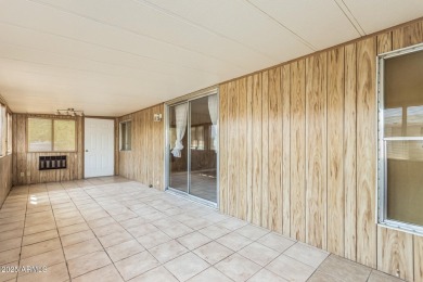 This spacious home features a SPLIT floorplan w/ 3 BEDROOMS & 2 on Sun Lakes Country Club in Arizona - for sale on GolfHomes.com, golf home, golf lot