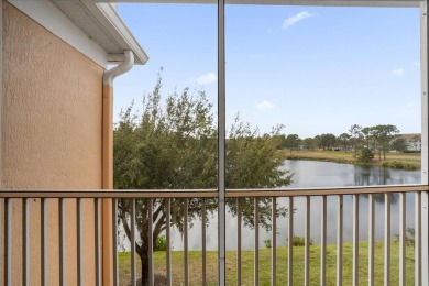 Welcome to this charming 2-bedroom, 2-bathroom condo located in on Hunters Creek Golf Course in Florida - for sale on GolfHomes.com, golf home, golf lot