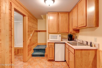 Gorgeous, Updated Investment Cabin Available in Pigeon Forge! on Gatlinburg Golf Course in Tennessee - for sale on GolfHomes.com, golf home, golf lot