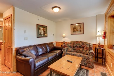 Gorgeous, Updated Investment Cabin Available in Pigeon Forge! on Gatlinburg Golf Course in Tennessee - for sale on GolfHomes.com, golf home, golf lot