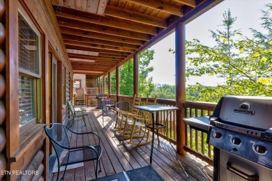 Gorgeous, Updated Investment Cabin Available in Pigeon Forge! on Gatlinburg Golf Course in Tennessee - for sale on GolfHomes.com, golf home, golf lot