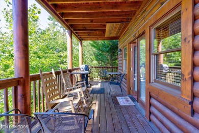 Gorgeous, Updated Investment Cabin Available in Pigeon Forge! on Gatlinburg Golf Course in Tennessee - for sale on GolfHomes.com, golf home, golf lot