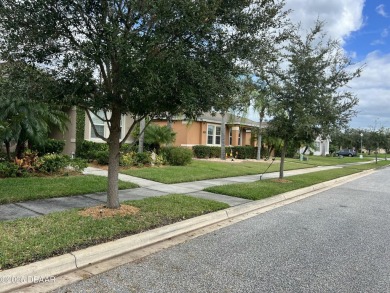 The perfect location to make a home! Miles of tree lined, paved on Venetian Bay Golf Course in Florida - for sale on GolfHomes.com, golf home, golf lot
