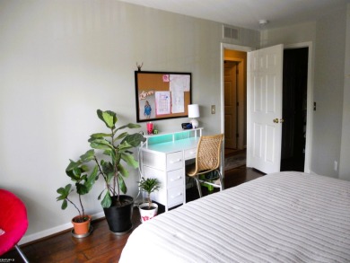 BEAUTIFULLY UPGRADED, SPOTLESS TOWNHOUSE CONDO IN CENTRAL SHELBY on Cherry Creek Golf Club in Michigan - for sale on GolfHomes.com, golf home, golf lot