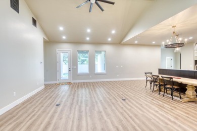 Sleek New transitional home close to the back gate into on Ram Rock Golf Course in Texas - for sale on GolfHomes.com, golf home, golf lot