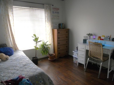 BEAUTIFULLY UPGRADED, SPOTLESS TOWNHOUSE CONDO IN CENTRAL SHELBY on Cherry Creek Golf Club in Michigan - for sale on GolfHomes.com, golf home, golf lot