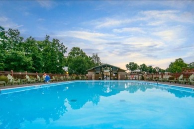 This pristine Golf Resort 1.8 miles from Downtown Branson makes on Holiday Hills Resort and Golf in Missouri - for sale on GolfHomes.com, golf home, golf lot