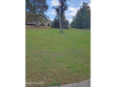 An exceptional opportunity! This well-priced home site in the on Brunswick Plantation and Golf Resorts in North Carolina - for sale on GolfHomes.com, golf home, golf lot