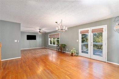 Welcome to 132 Partridge Court, a charming one-level home on Turtle Cove Golf Course in Georgia - for sale on GolfHomes.com, golf home, golf lot