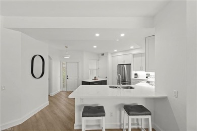 Beautifully renovated first-floor 2-bedroom, 2-bath condominium on Spring Run Golf Club in Florida - for sale on GolfHomes.com, golf home, golf lot