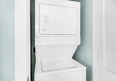 Located in the heart of Baytowne Wharf, this turnkey 5th-floor on Sandestin Golf and Beach Resort - Raven in Florida - for sale on GolfHomes.com, golf home, golf lot