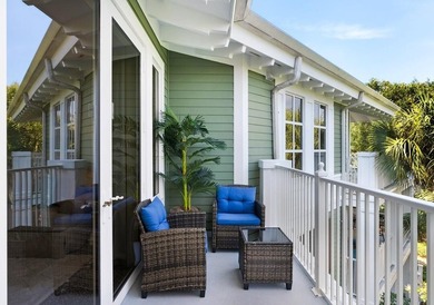 Located in the heart of Baytowne Wharf, this turnkey 5th-floor on Sandestin Golf and Beach Resort - Raven in Florida - for sale on GolfHomes.com, golf home, golf lot