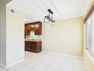 Prime Old Town Scottsdale Location!  This updated upper-level on Continental Golf Course in Arizona - for sale on GolfHomes.com, golf home, golf lot