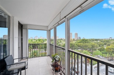 BRIGHT & SPACIOUS 1BR/1.5BA W/913SF OF LIV SPACE. A SPACIOUS LIV on Turnberry Isle Resort and Club in Florida - for sale on GolfHomes.com, golf home, golf lot
