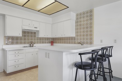 The seller is highly motivated and will consider any and all on Bermuda Dunes Country Club in California - for sale on GolfHomes.com, golf home, golf lot