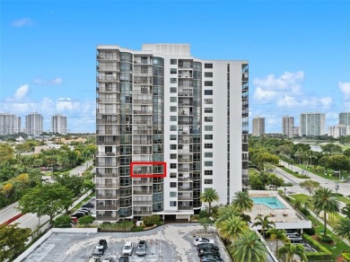 BRIGHT & SPACIOUS 1BR/1.5BA W/913SF OF LIV SPACE. A SPACIOUS LIV on Turnberry Isle Resort and Club in Florida - for sale on GolfHomes.com, golf home, golf lot