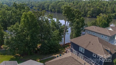 Discover an exceptional home eligible for a $15,000 grant on Edgewater Golf Club in South Carolina - for sale on GolfHomes.com, golf home, golf lot