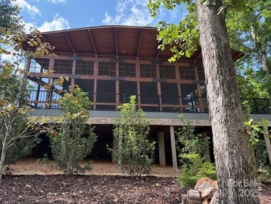 Discover an exceptional home eligible for a $15,000 grant on Edgewater Golf Club in South Carolina - for sale on GolfHomes.com, golf home, golf lot