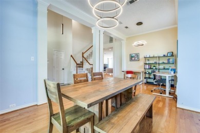 Beautifully Updated Home in the Heart of Oakmont - Corner Lot on Oakmont Country Club in Texas - for sale on GolfHomes.com, golf home, golf lot