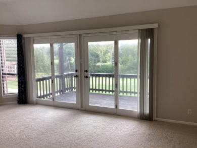 Updated 2/2 1/2 TH located on #18 of Slick Rock Golf Course.  2 on Slick Rock Golf Course - Horseshoe Bay in Texas - for sale on GolfHomes.com, golf home, golf lot