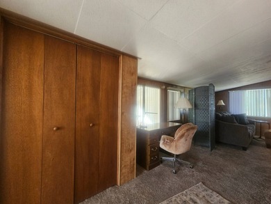 This spacious golf course home features a large 1 bedroom, 1 on Viewpoint Golf Resort in Arizona - for sale on GolfHomes.com, golf home, golf lot