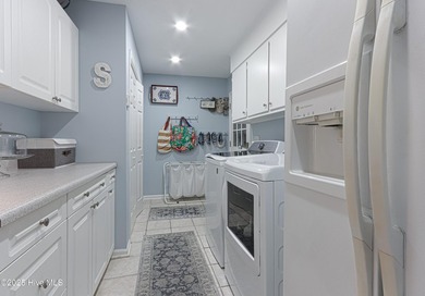 Desirable DONALD ROSS area located on the corner of Donald Ross on Pinehurst Golf Course No. 8 in North Carolina - for sale on GolfHomes.com, golf home, golf lot