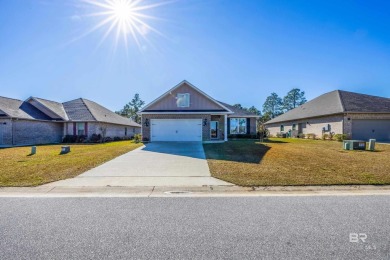 GOLFERS' PARADISE! This gorgeous home is located in the highly on Glenlakes Golf Club in Alabama - for sale on GolfHomes.com, golf home, golf lot