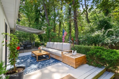 Location LOCATION location!!!  LIONS HEAD SOUTH ..one of a kind on Lions Head Country Club in New Jersey - for sale on GolfHomes.com, golf home, golf lot