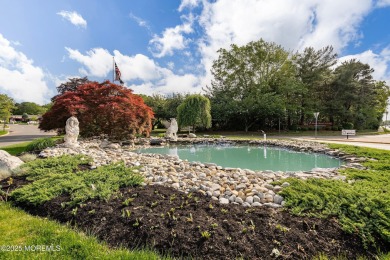 Location LOCATION location!!!  LIONS HEAD SOUTH ..one of a kind on Lions Head Country Club in New Jersey - for sale on GolfHomes.com, golf home, golf lot