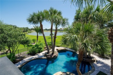 *Fabulous Tropical Oasis!* This gorgeous pool & hot tub with on Rockport Country Club in Texas - for sale on GolfHomes.com, golf home, golf lot