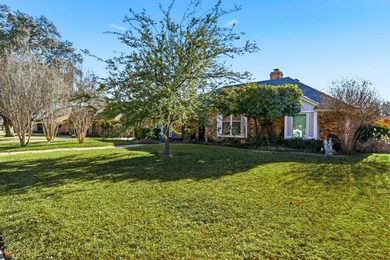 Beautiful Updated Home in Desired Meadow Lakes convenient to on Iron Horse Golf Course in Texas - for sale on GolfHomes.com, golf home, golf lot