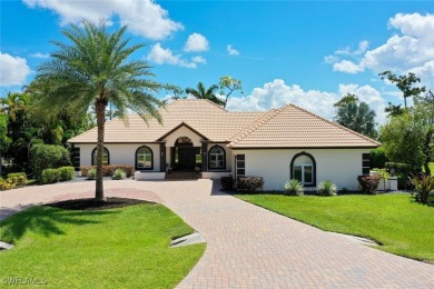 This delightful 3-bedroom, 3-bath home with a spectacular den on Fiddlesticks Country Club in Florida - for sale on GolfHomes.com, golf home, golf lot