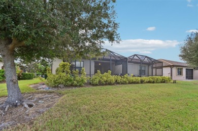 Bring your toothbrush and move right in! This 2 BR & Den, 2 BA on Plantation Golf and Country Club in Florida - for sale on GolfHomes.com, golf home, golf lot