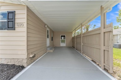 BACK ON MARKET!!! Their loss is your gain!! FABULOUS NEW LOW on Orange Blossom Hills Golf and Country Club in Florida - for sale on GolfHomes.com, golf home, golf lot