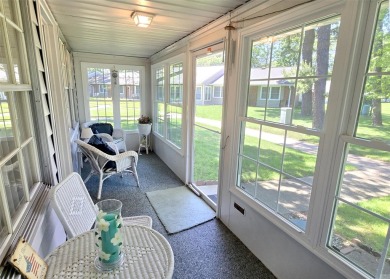 Welcome to this move-in ready, 2 Bedroom, 1 Full Bathroom on Leisure Village Golf Course in New York - for sale on GolfHomes.com, golf home, golf lot