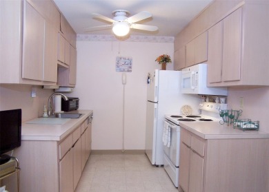 Welcome to this move-in ready, 2 Bedroom, 1 Full Bathroom on Leisure Village Golf Course in New York - for sale on GolfHomes.com, golf home, golf lot