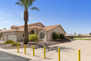 Prime location for this 3BR, 2.5BA plus den Galleria model on on Oakwood Golf Club  in Arizona - for sale on GolfHomes.com, golf home, golf lot