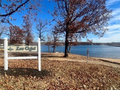 This is an exceptional opportunity to build your dream home in a on Terre Du Lac Golf and Country Club in Missouri - for sale on GolfHomes.com, golf home, golf lot
