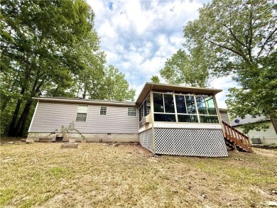 Step into this beautifully maintained 3-bedroom, 2-bath home on Branchwood Golf Course in Arkansas - for sale on GolfHomes.com, golf home, golf lot