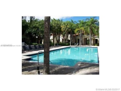 Excellent opportunity for an investor: unit rented at $ 1800.00 on Orangebrook Golf and Country Club in Florida - for sale on GolfHomes.com, golf home, golf lot