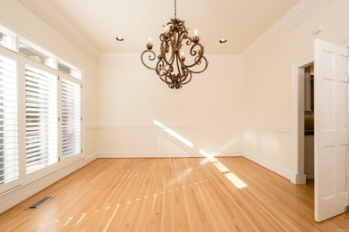 This beautiful CUSTOM home on the prestigious Founder's Course on Chenal Country Club - Bear Den Mountain in Arkansas - for sale on GolfHomes.com, golf home, golf lot