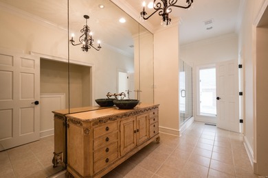 This beautiful CUSTOM home on the prestigious Founder's Course on Chenal Country Club - Bear Den Mountain in Arkansas - for sale on GolfHomes.com, golf home, golf lot