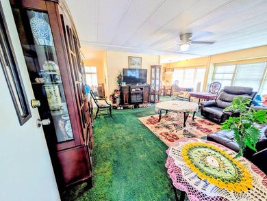 Welcome to easy Florida living in Woodbrook Estates! This on Grasslands Golf and Country Club in Florida - for sale on GolfHomes.com, golf home, golf lot