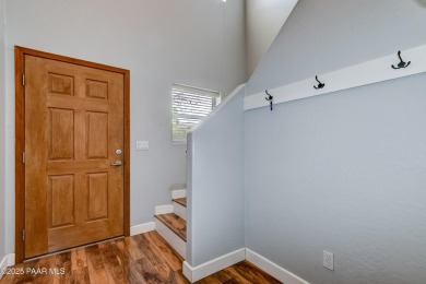Gorgeous modern townhouse in Prescott Country Club. Move in on Prescott Golf and Country Club in Arizona - for sale on GolfHomes.com, golf home, golf lot